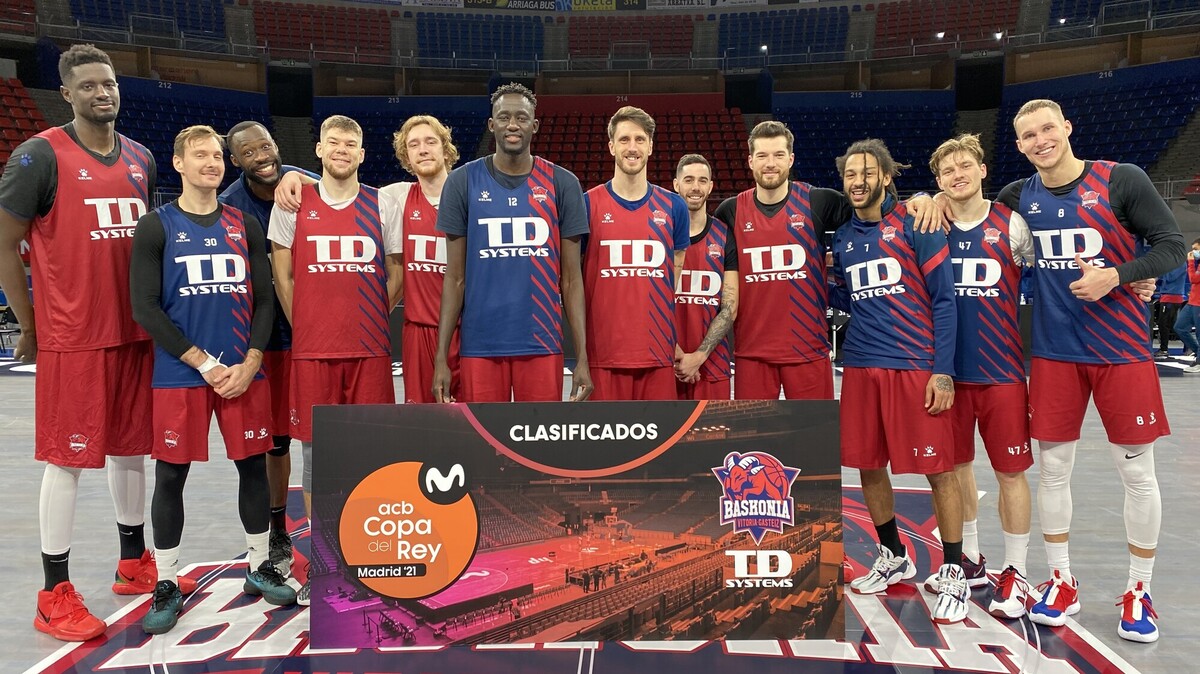 Baloncesto - Iberostar Tenerife y TD Systems Baskonia ya son equipos de Copa del Rey - Interdeportes.es 2 Baskonia