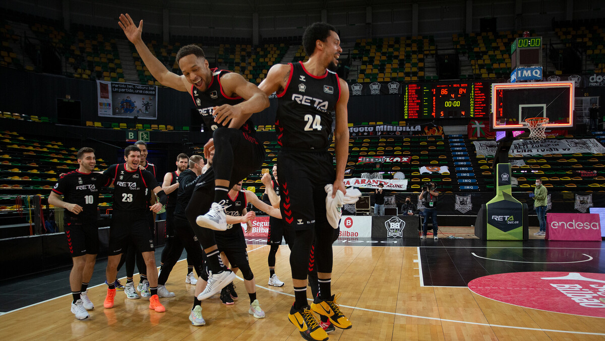 El RETAbet BB estalla de alegría tras su triunfo más preciado
