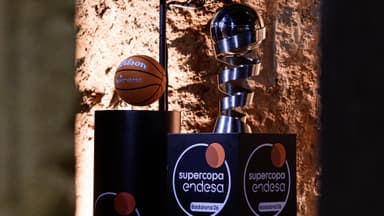Trofeo de la Supercopa Endesa Badalona 2026