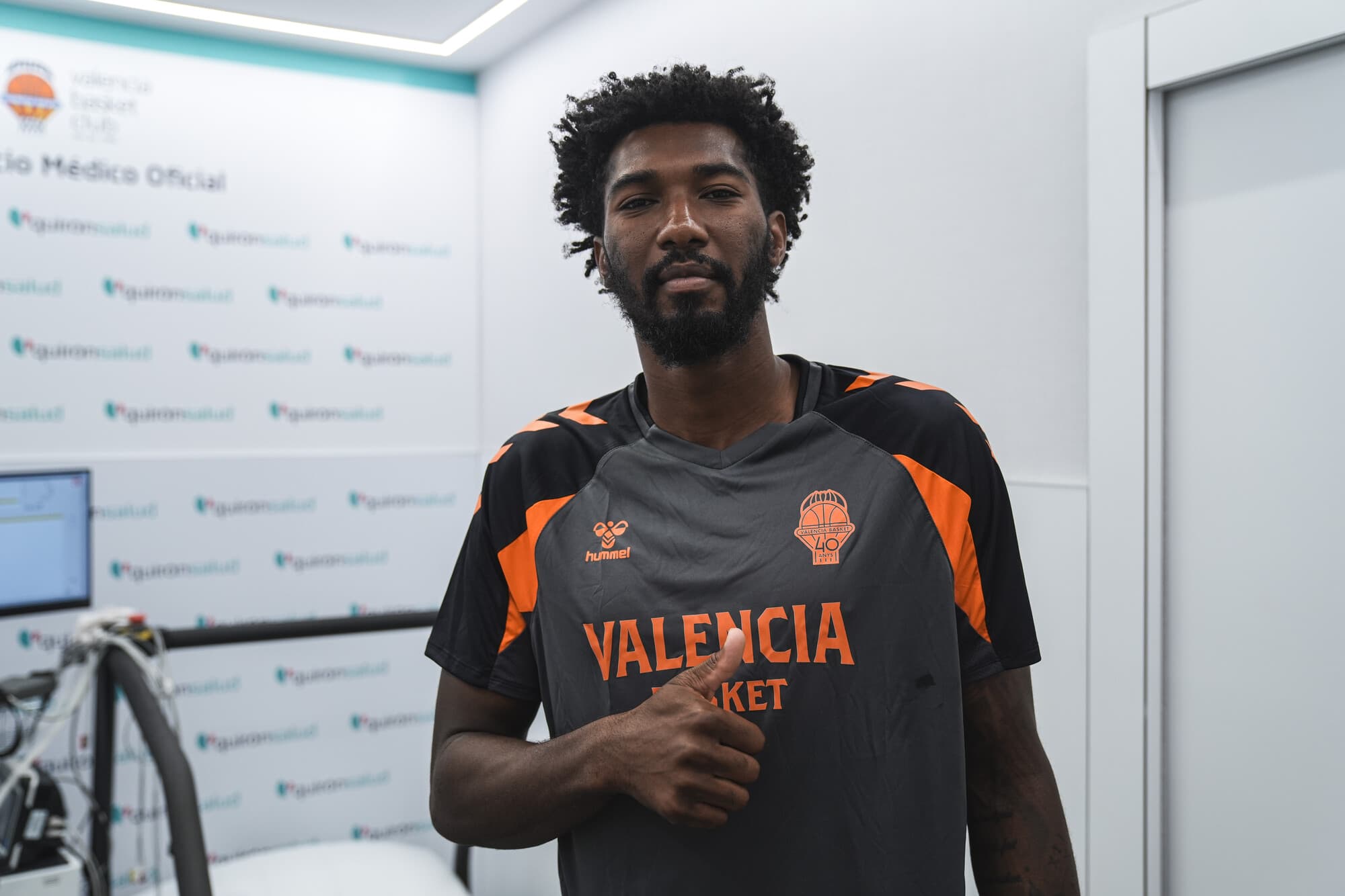 Armoni Brooks completa su fichaje con Valencia Basket