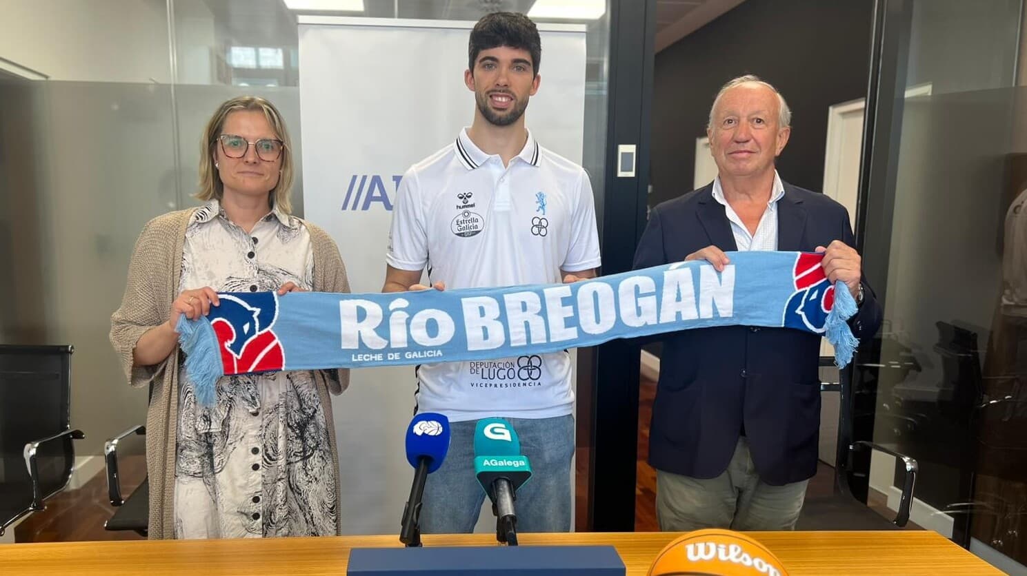 Josep Peris, presentado oficialmente como jugador de Río Breogan