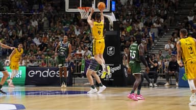 Lance de juego del Unicaja-La Laguna Tenerife