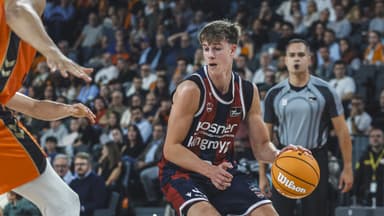 Stefan Joksimovic disputa 32 minutos antes de los 18 años