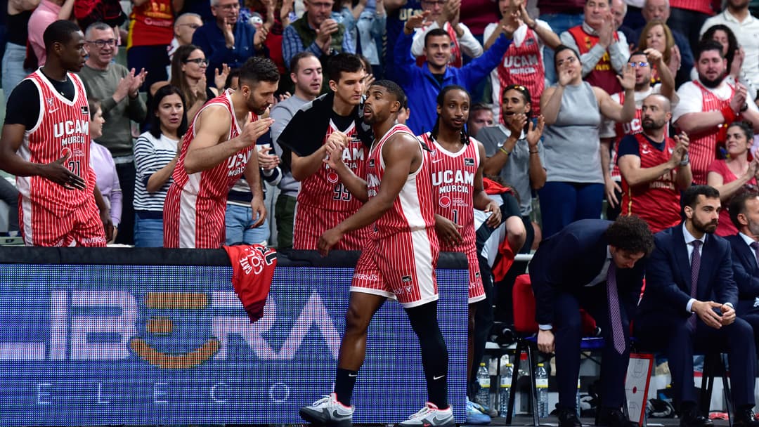 DeJulius, emocionado