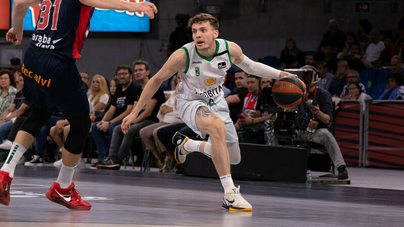 El Joventut asalta el Buesa con Kyle Guy como estilete