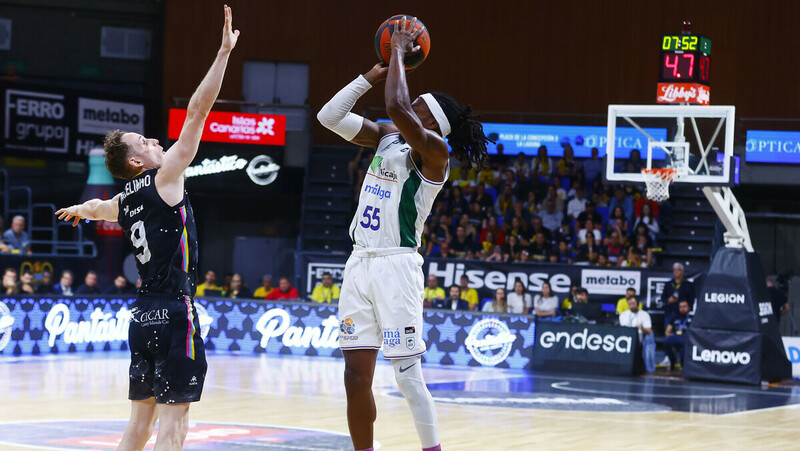 Unicaja golpea primero y se hace con el factor cancha