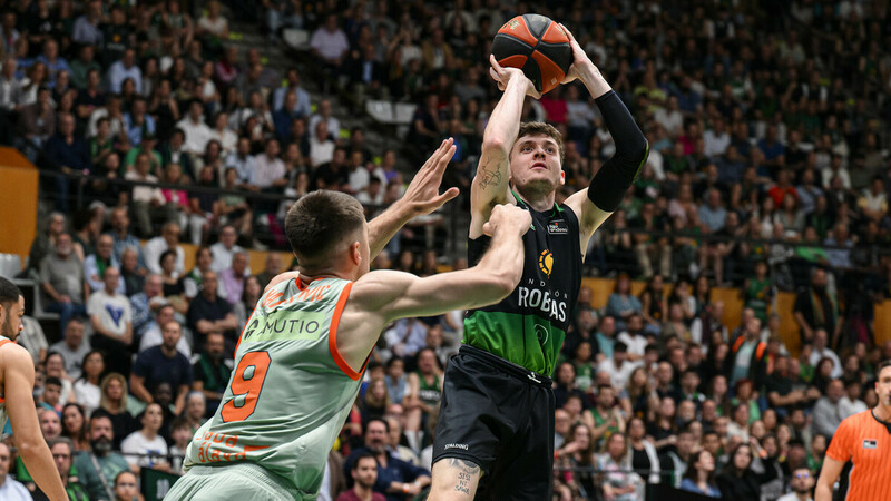 Kyle Guy y un inicio de Playoff de otra época