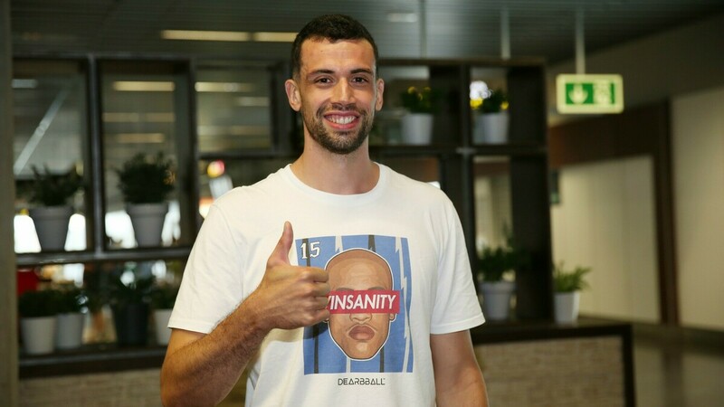 El compromiso de Pierre Pelos