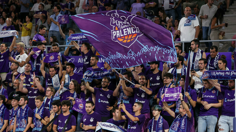 Palencia vibró en su primer partido en casa