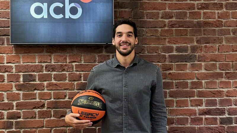 Pepe Pozas refuerza la estructura de la acb