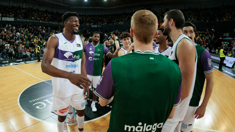 Unicaja anula el ataque bilbaíno y suma su 7º triunfo consecutivo (43-67)