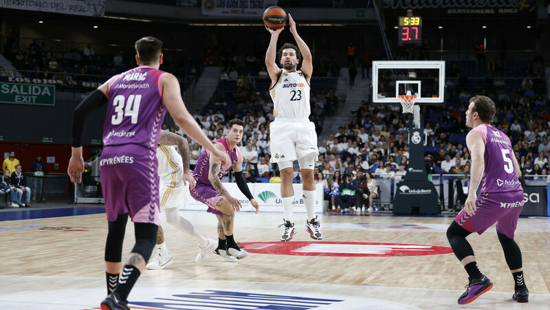 Llull supera a Scott como 15º máximo anotador de la Liga Endesa