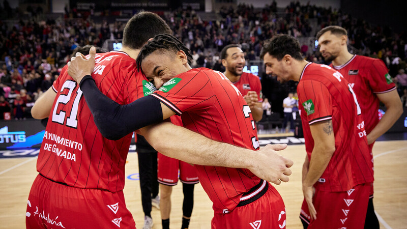 Coviran Granada vence al Monbus Obradoiro en duelo por la salvación (77-74)