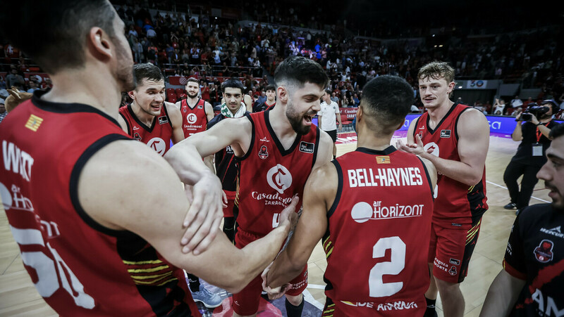 Casademont Zaragoza frena la reacción del Zunder Palencia (103-96)