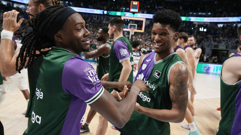 El Unicaja remonta al Baskonia y sigue líder (95-91)