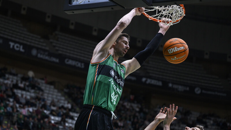 Tomic bate a Corny Thompson como 4º histórico de la Penya en valoración