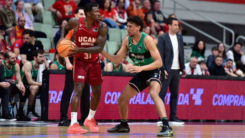 El UCAM Murcia bate su récord de asistencias en Liga Endesa 24 años después