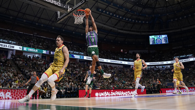 Una primera mitad excelsa redondea la gran semana de Unicaja