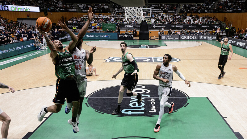 Robertson marca el compás de un Joventut imparable