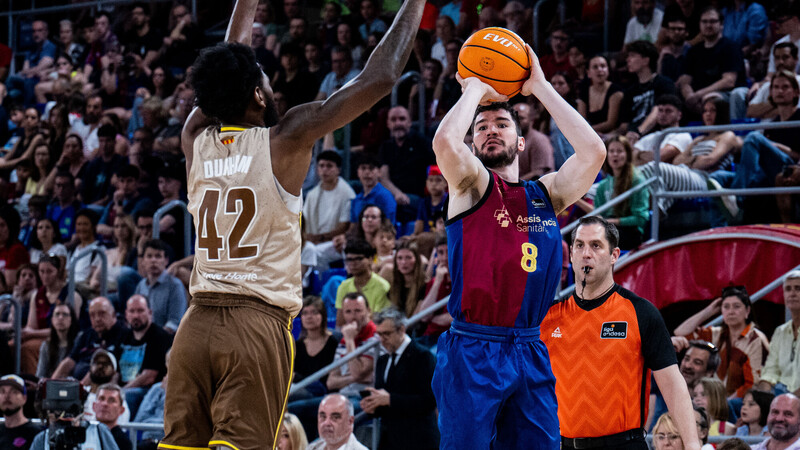 El Barça iguala su récord de triples