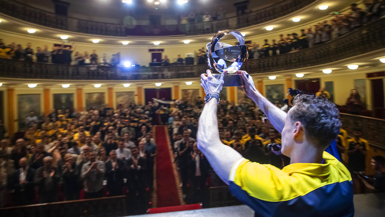 El día más feliz de Huertas: ¡Así fue la sorpresa al MVP Movistar!