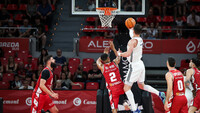 Hezonja redondea la segunda vuelta perfecta del Real Madrid