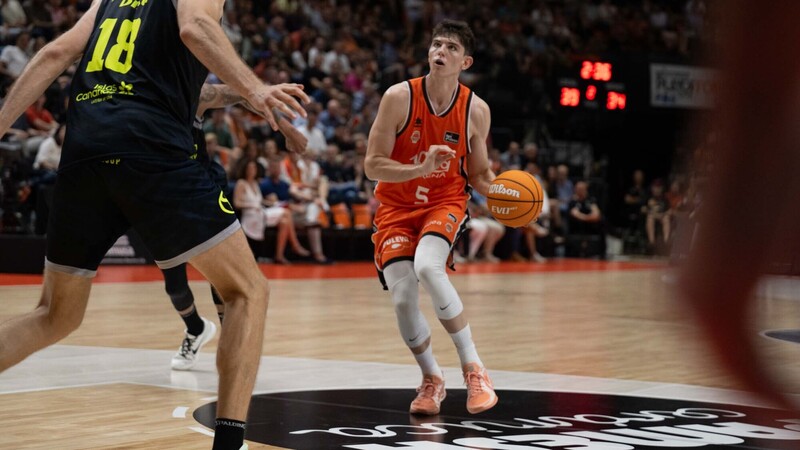 De Larrea, centrado en lo positivo