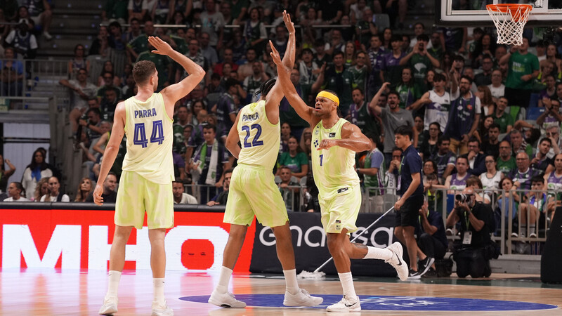El Barça le roba al Unicaja el factor cancha en la prórroga (97-101)
