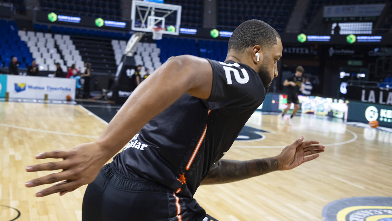 La Laguna Tenerife-Valencia Basket, en juego: ¡Síguelo en el directo!