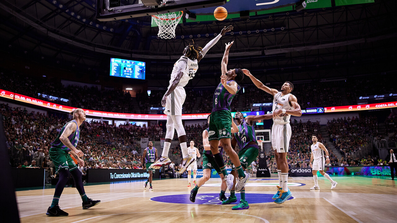 Las semis, en directo: Unicaja, 4 arriba al descanso