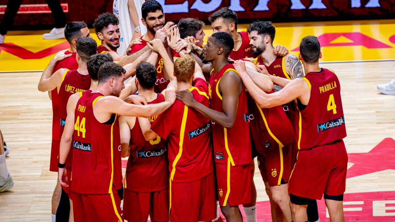 Espapa gana confianza ante República Checa (87-73)