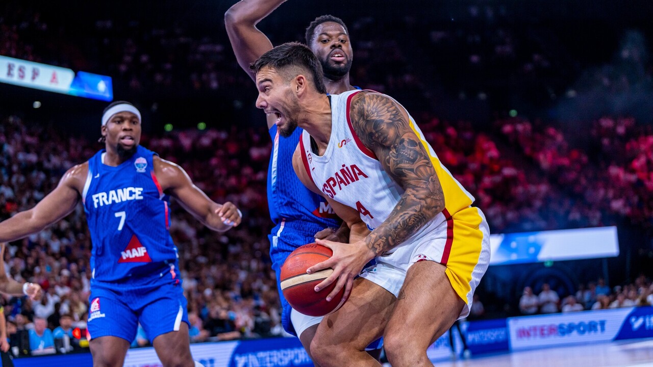 España vuelve a caer ante Francia pese a su mejoría
