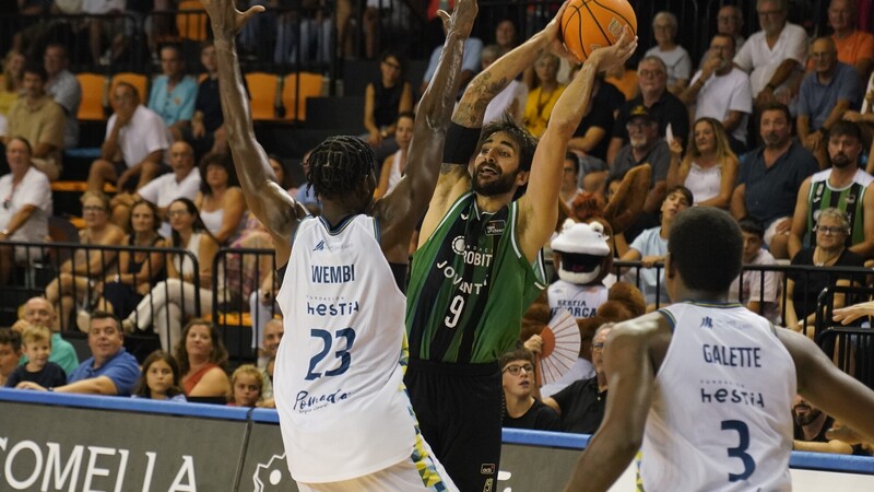 El Joventut logra un triunfo claro en Menorca (58-87)