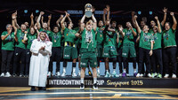 Clínic defensivo y remontada de Unicaja para su 2ª Intercontinental