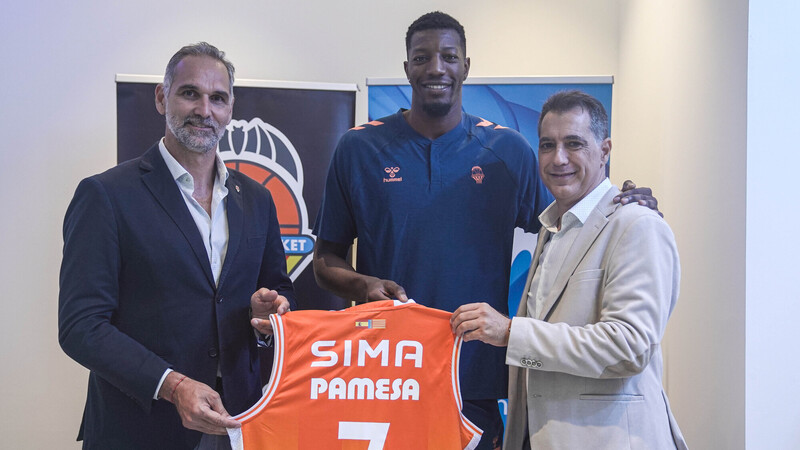 Sima, con el objetivo de ayudar al equipo