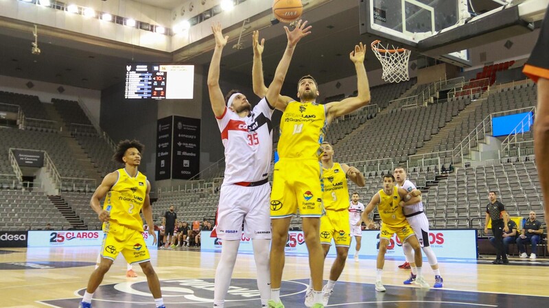Coviran Granada se impone al Dreamland Gran Canaria (97-89)