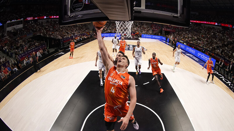 ¡Así vivimos el histórico triunfo del Valencia Basket!