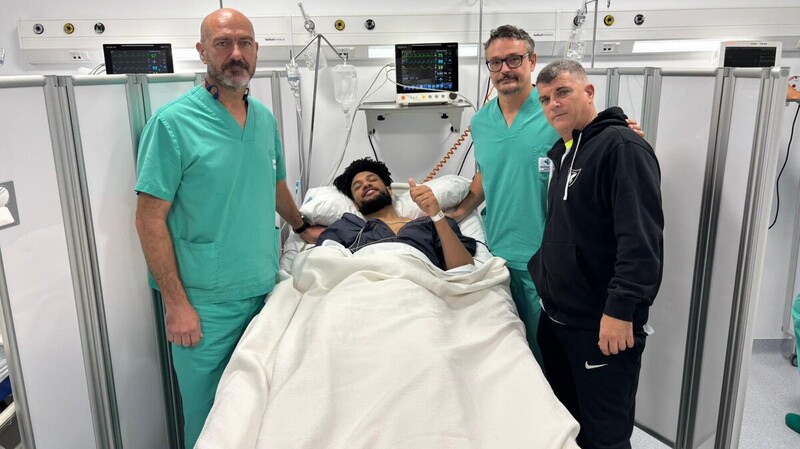 Kaiser Gates, intervenido con éxito