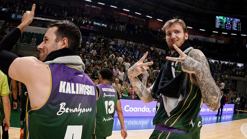 Un Balcerowski brillante y un 2º cuarto excelso impulsan a Unicaja (86-68)