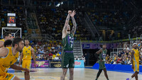 Unicaja remonta y suma su segundo triunfo