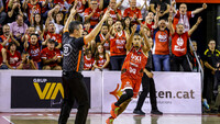 El BAXI Manresa se da un homenaje ante su afición