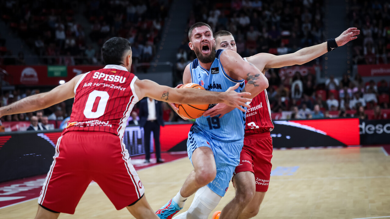 ¡Igualdad total en la recta final de Zaragoza! ¡Vívelo en DAZN!