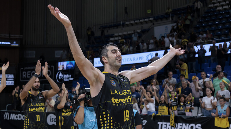¡Así está la carrera por el MVP de octubre!