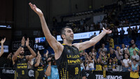 ¡Así está la carrera por el MVP de octubre!