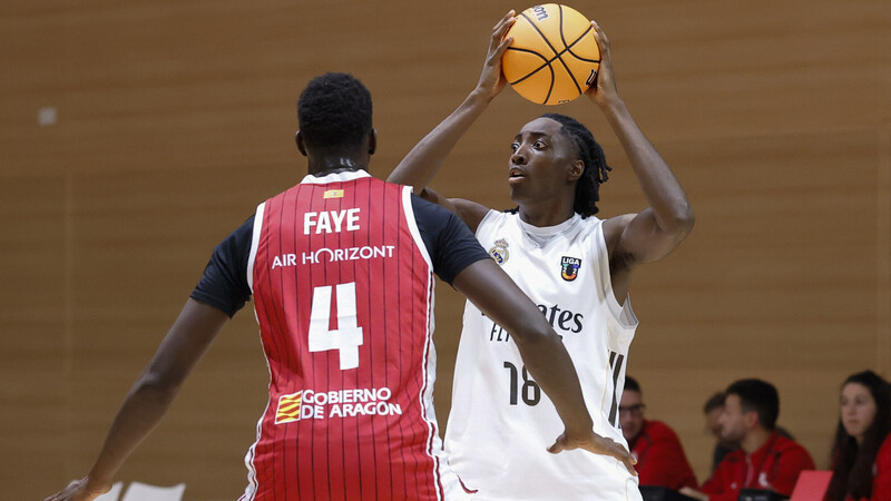 Este lunes, tres partidos para completar la Jornada 10