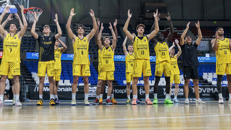 Todo a punto para la batalla por el liderato del grupo A