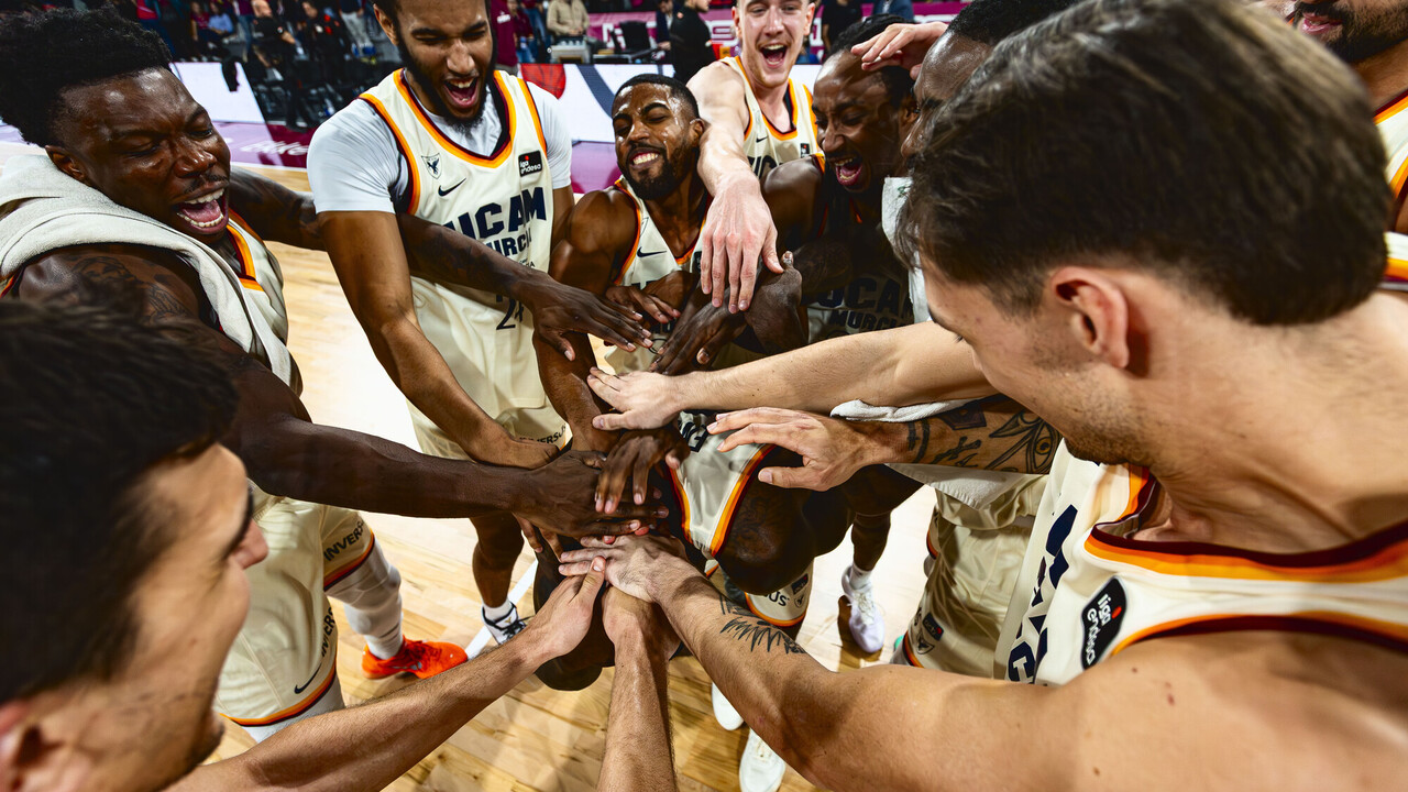 Ennis y los triples llevan en volandas al UCAM Murcia en Lleida