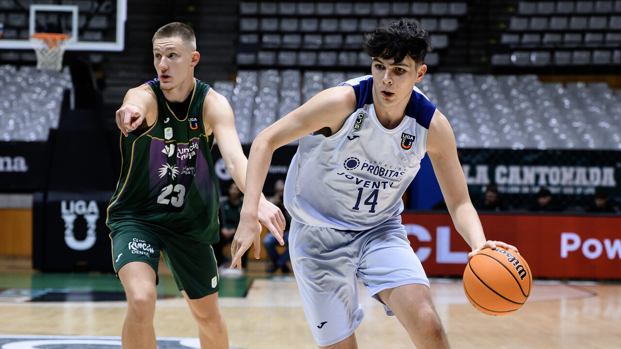 Barça Atlètic y Gran Canaria ganan las batallas por el liderato