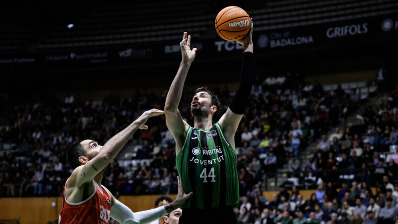 Tomic, podio histórico de rebotes del Joventut