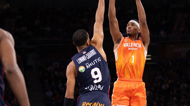 Kameron Taylor permite al Valencia Basket seguir líder